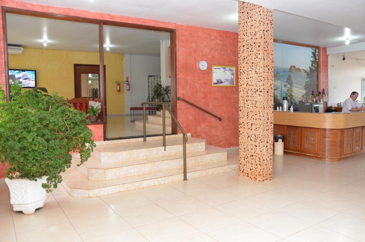 Hotel Novo Tamburi Санта Терезиня ди Итайпу Екстериор снимка