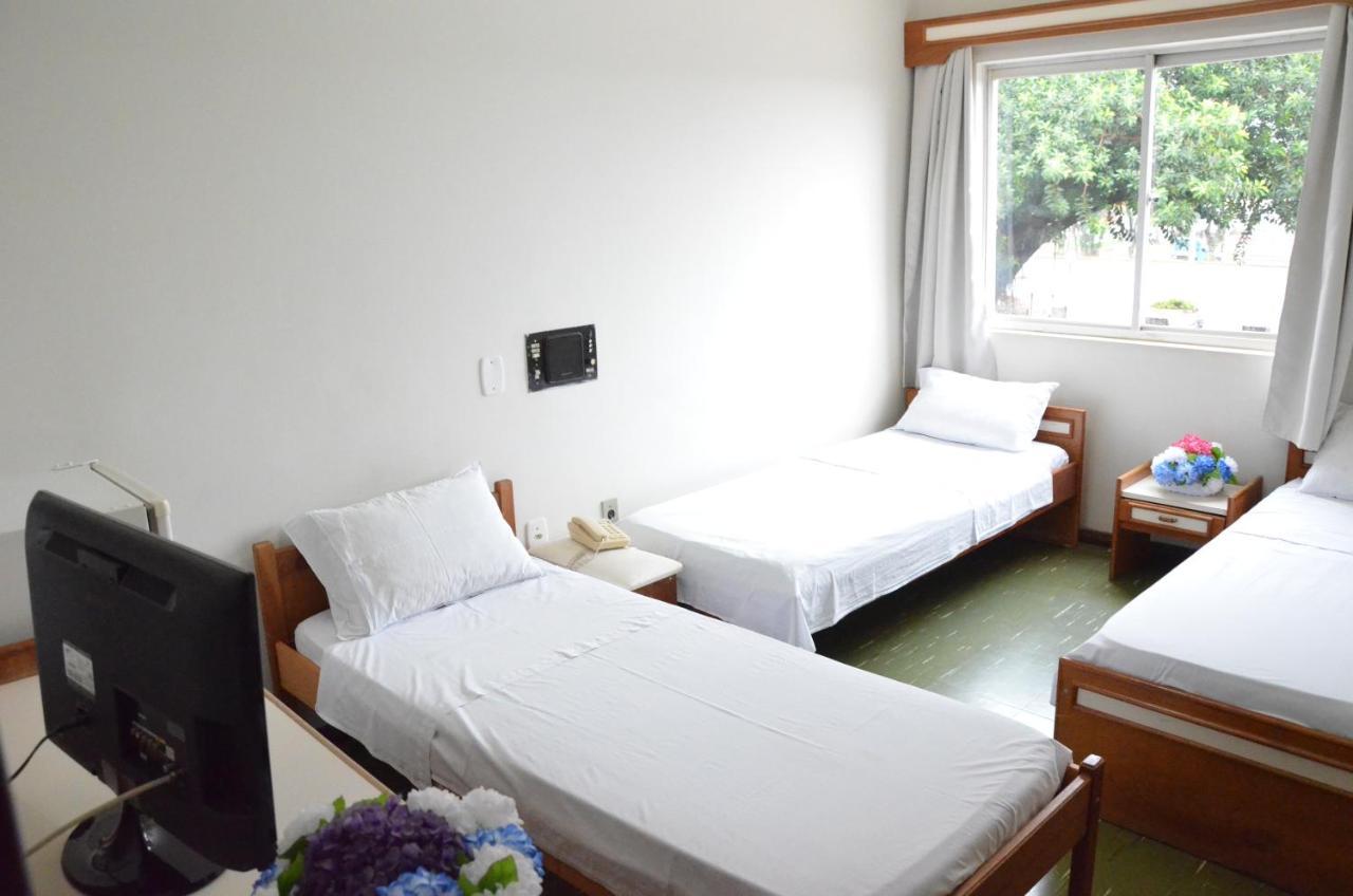 Hotel Novo Tamburi Санта Терезиня ди Итайпу Екстериор снимка